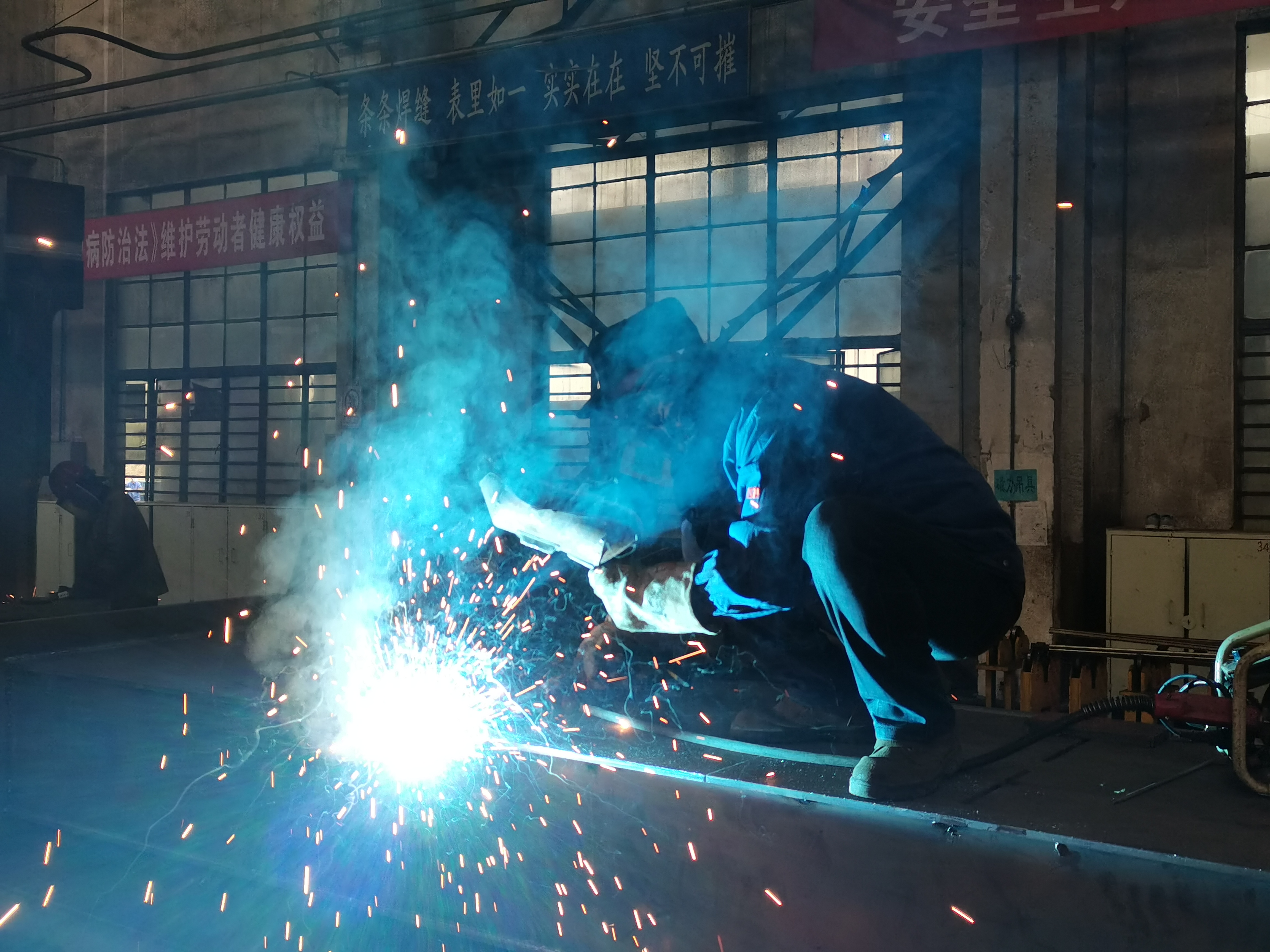 ��ˮ呉����F(tu��n)���ê�(ji��ng)��(l��)�����|(zh��)���ڄ�(d��ng)��(j��ng)ِ���M(j��n)��λ�͂�(g��)��